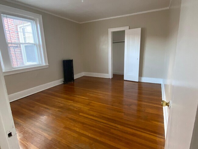 Foto del edificio - 121 Pendleton St