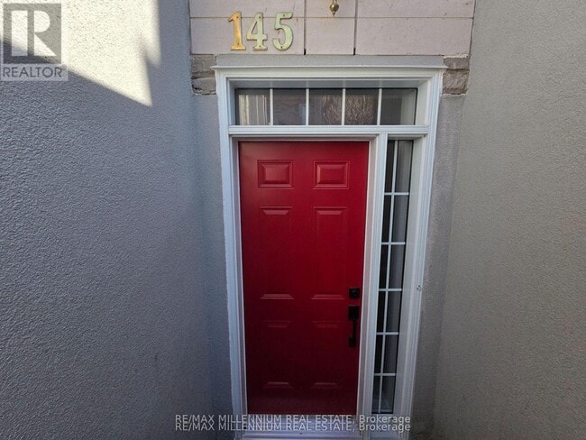 Building Photo - 601 Shoreline Dr
