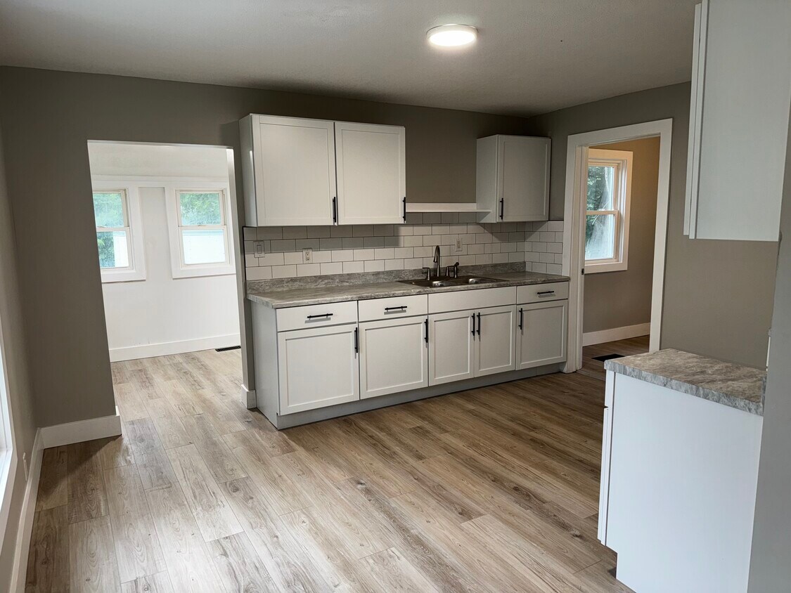 Foto principal - 509 SW 5th Ave