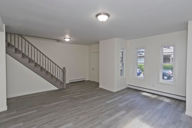 Foto del edificio - 22 Highland Ave