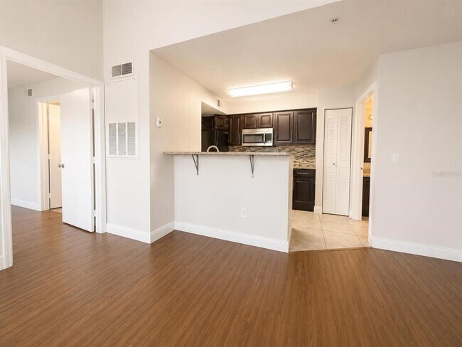 Foto del edificio - 2204 Key W Ct