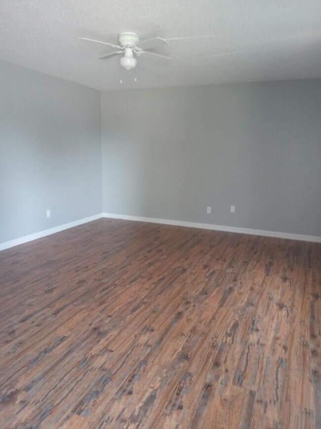 Foto del edificio - Pirate Cove Apartments 31-36