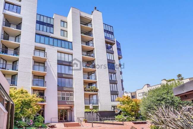 Foto del edificio - 150 Lombard St