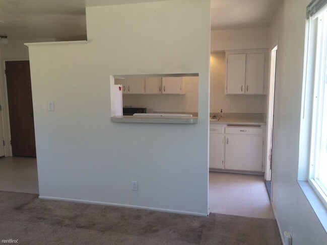 Building Photo - 2 br, 1 bath Apartment - 1424 Rodgers Rd