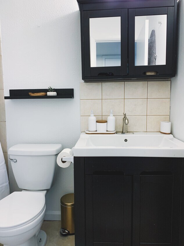 Foto del edificio - 500 E Riverside Dr