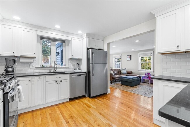 Foto del edificio - 142 Franklin St