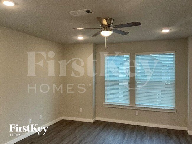 Foto del edificio - 18436 Idyllic Aly