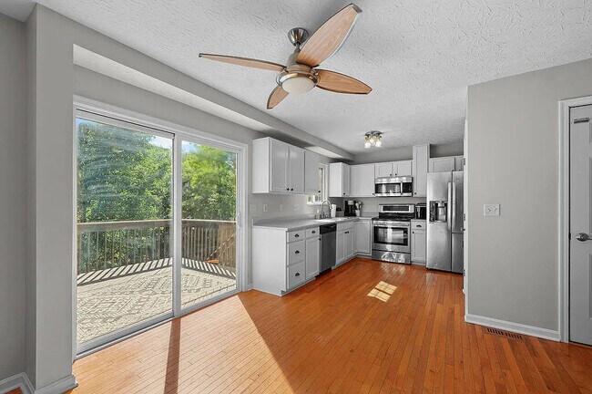 Foto del edificio - 2700 Dorado Ct