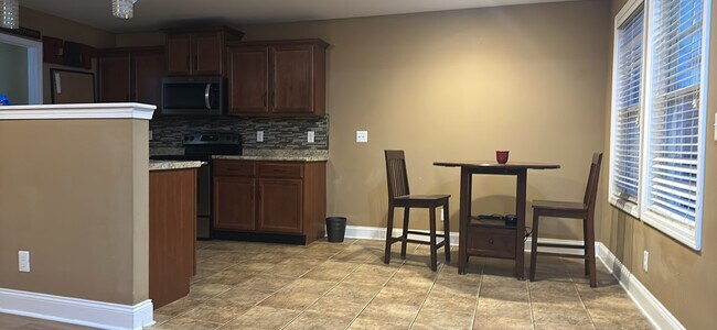 Foto del edificio - 2221 Trophy Trce