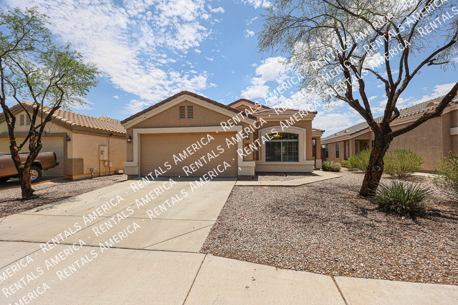 Foto principal - 12905 W Mandalay Ln