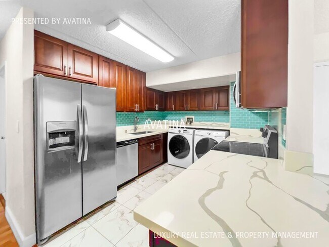 Foto del edificio - 2533 Ala Wai Blvd