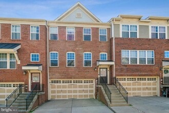 Building Photo - 2707 Amber Crest Rd