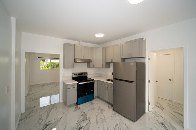 Building Photo - 45-349-349 Kulauli St