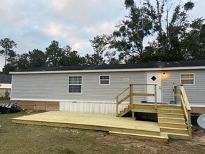 Building Photo - 1125 Waters Ct
