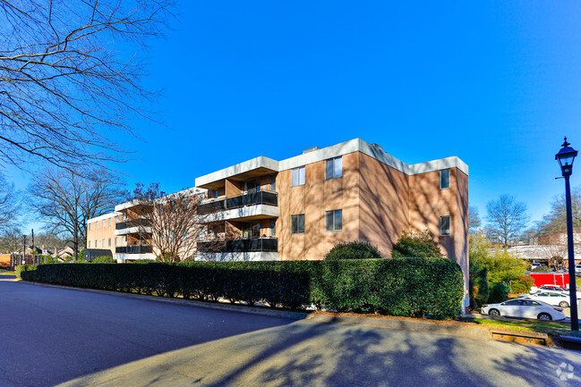 Building Photo - Edgehill Terrace Apartments