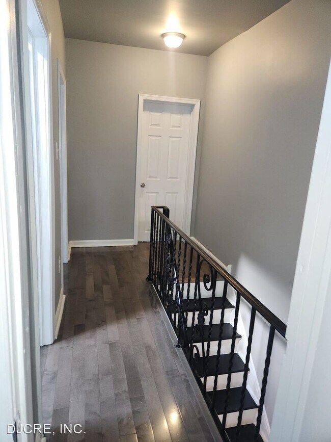 Building Photo - 3 br, 1 bath House - 6242 Delancey St