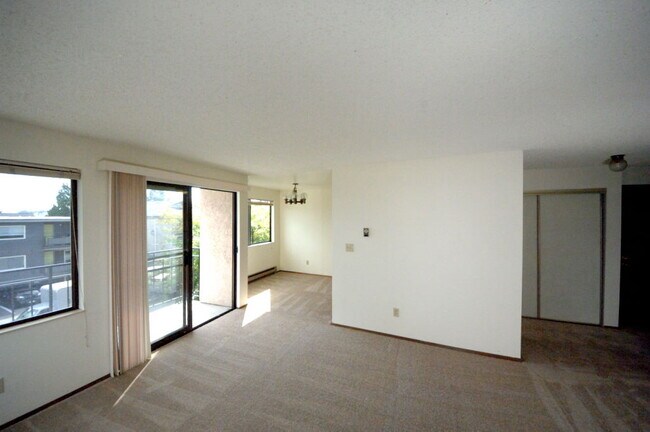 Foto del edificio - 1416 NW 63rd St