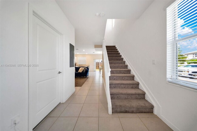 Foto del edificio - 26990 SE 19th St