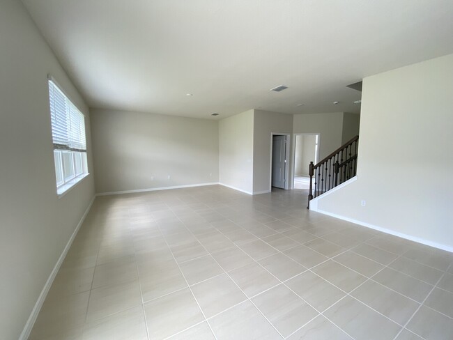 Building Photo - 7640 Ragusa