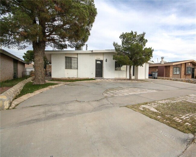 Foto del edificio - 11836 Jim Ferriell Dr