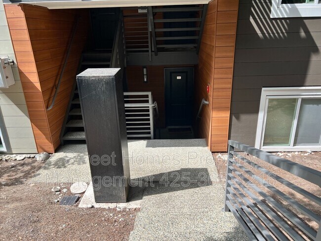 Foto del edificio - 12219 NE Bel Red Rd