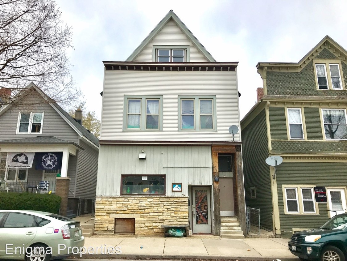 Primary Photo - 808 E Clarke St