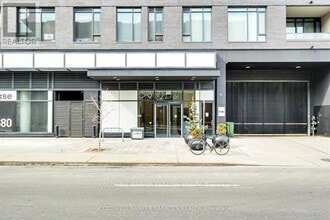 Building Photo - 203-1203 Catherine St