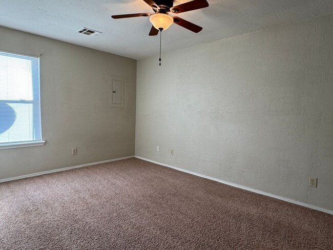 Foto del edificio - 2514 SW B Ave