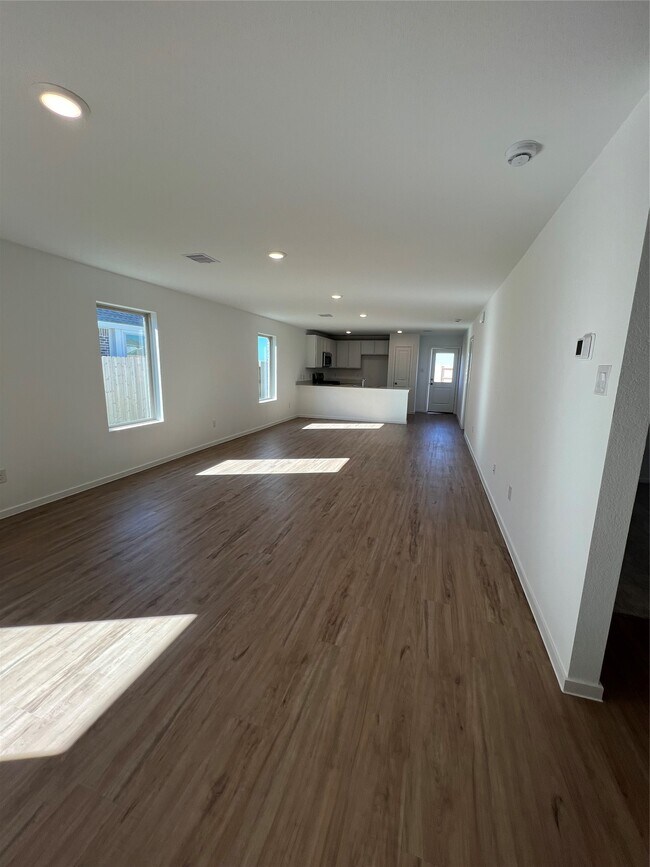 Foto del edificio - 3031 Ash Ray Dr