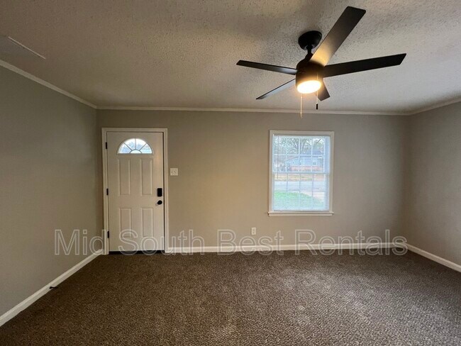 Foto del edificio - 1218 Goodman St