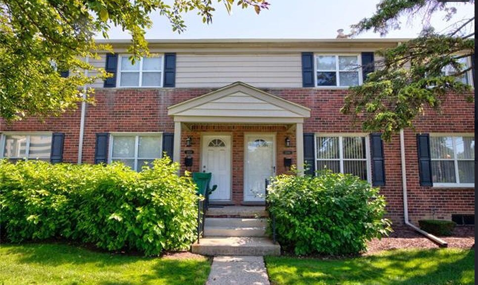 3206 Coolidge Hwy, Royal Oak, MI 48073 Condo for Rent in Royal Oak