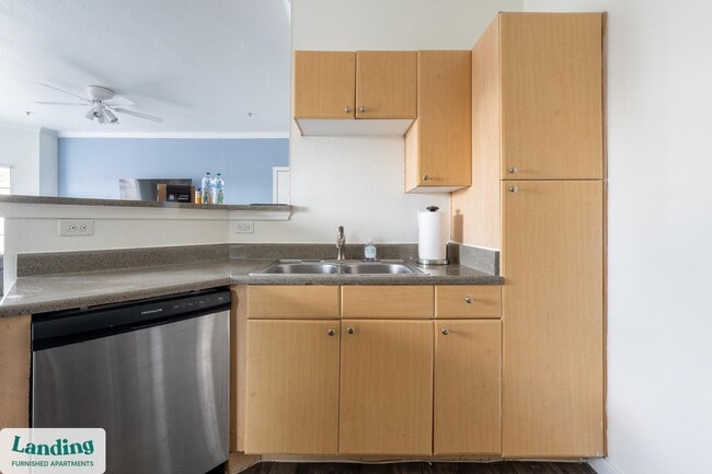 Building Photo - 6533 Patti Dr