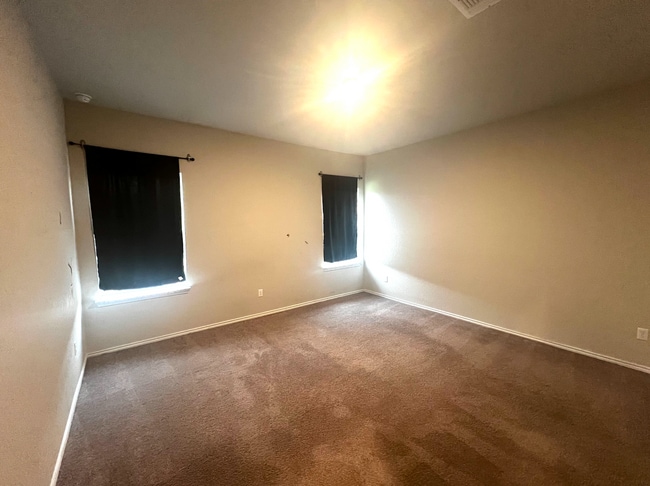 Foto del edificio - 7851 Abbey Pl