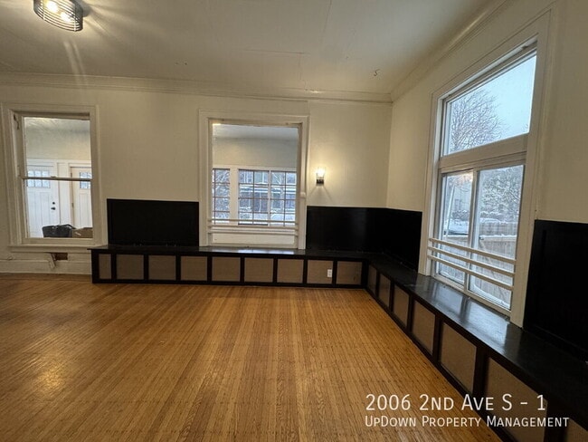 Building Photo - 2006 2nd Ave S