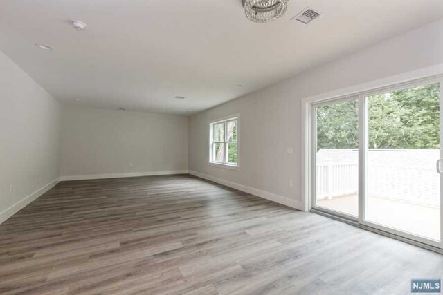 Building Photo - 674 Saddle River Rd