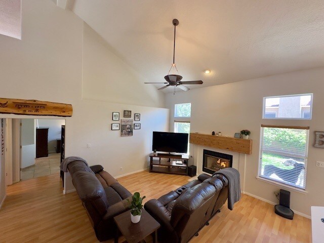 Foto del edificio - 4212 Rancho Grande Pl NW