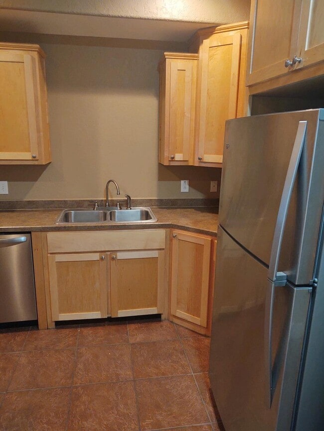 Building Photo - 14 Bella Vista Cir