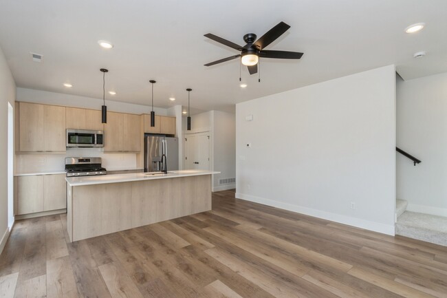 Foto del edificio - 1724 Hamilton St SW