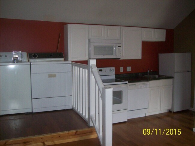 Foto del edificio - 652 Wisconsin St