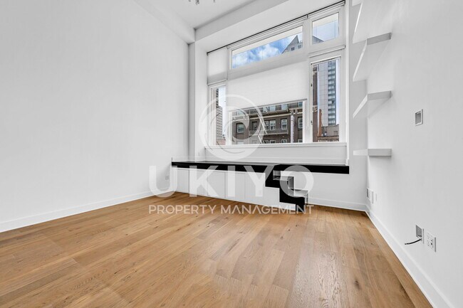 Foto del edificio - 181 O'Farrell St