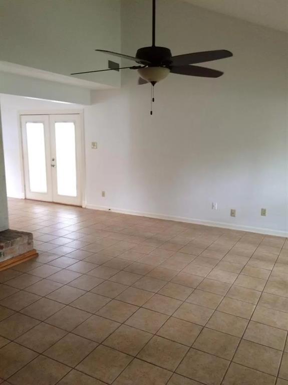 Foto del edificio - 3211 Big Spruce Dr