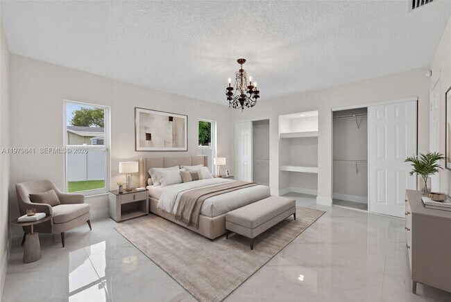 Building Photo - 8695 SW 51st Pl