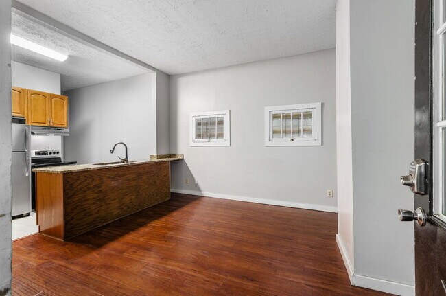 Foto del edificio - 1518 Worthington St