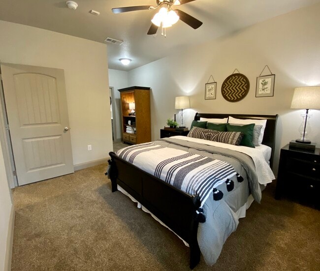 Lone Oak Apartments 1801 Lone Oak Rd Weatherford, TX