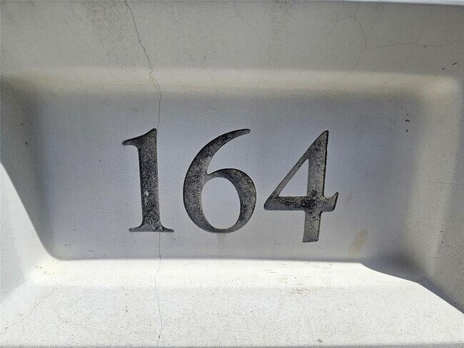 Foto del edificio - 164 Ashwood N