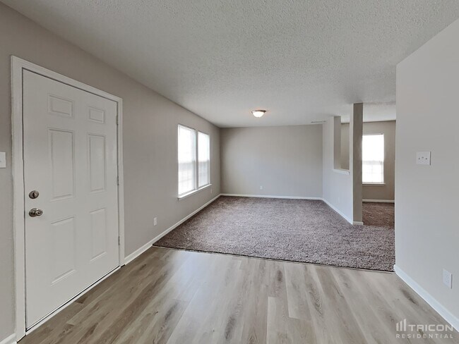 Foto del edificio - 2279 Westmere Dr