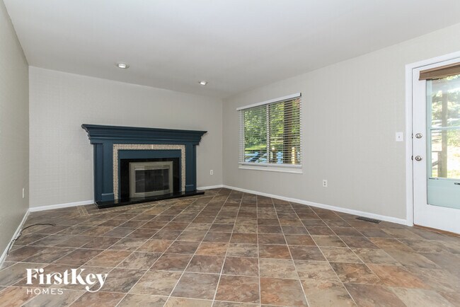 Building Photo - 6012 Kingsgate Dr