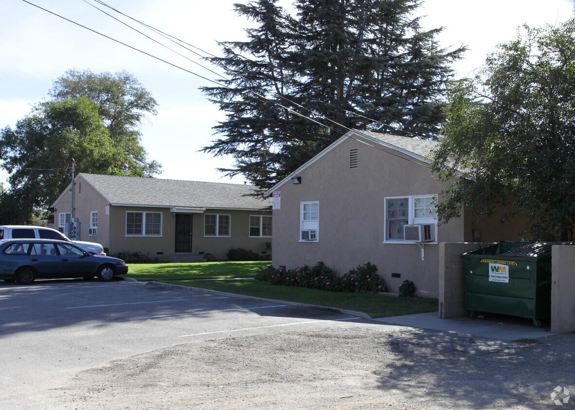Building Photo - 21837 Dracaea Ave