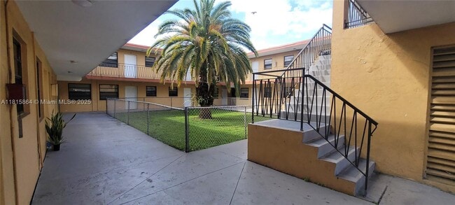Foto del edificio - 34 E 21st St