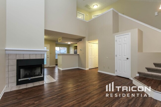 Foto del edificio - 5006 Aspen Crest Ln